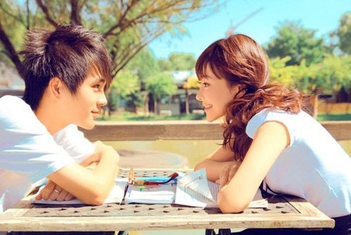 相亲女生不主动聊天,回复信息慢是什么意思 相亲女生不主动聊天,回复信息慢是什么意思第2张